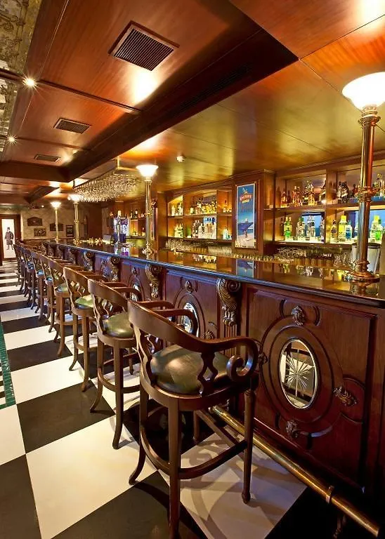 The Altius A Boutiqe Hotel Chandigarh 4*,